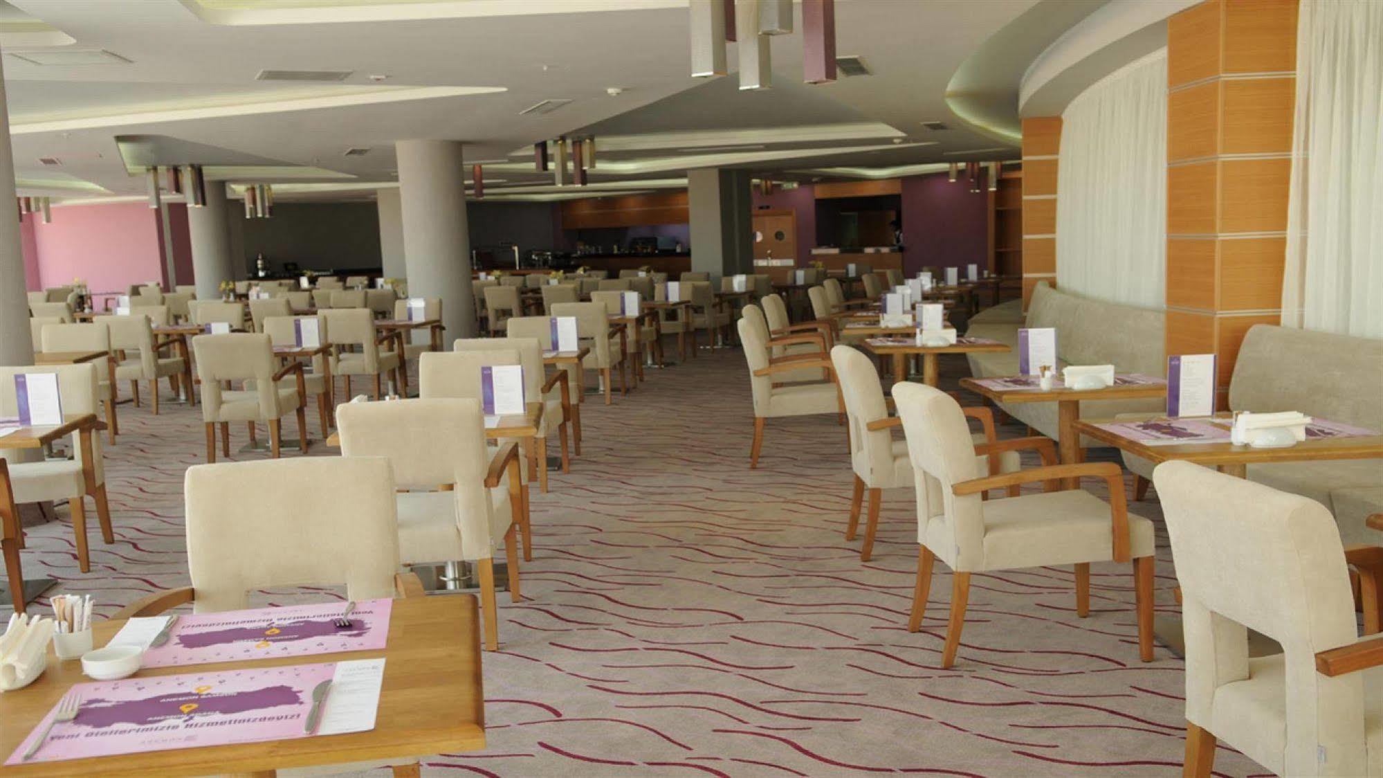 Anemon Grand Adana Otel Exterior photo